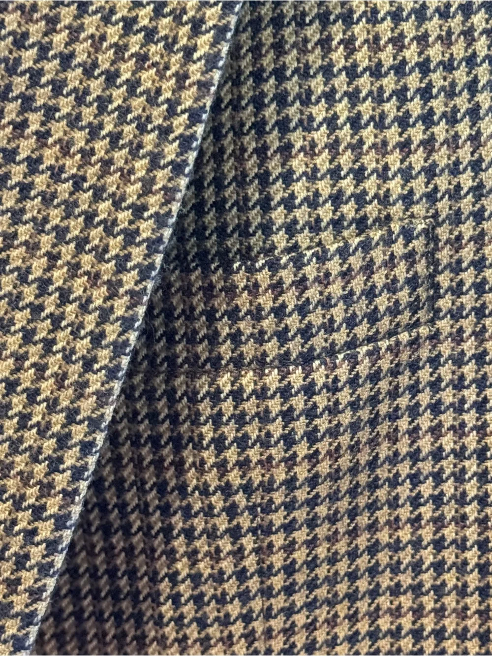 Vintage Bill Blass Pure Wool Houndstooth Overcoat  Tan Blue Classic USA